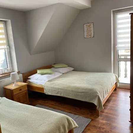 アパート Chocholowskie ホホウフ